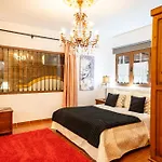 Casa Lazaro, 特格斯特