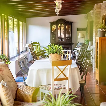 Casa Lazaro,