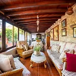 아파트 Casa Lazaro, *